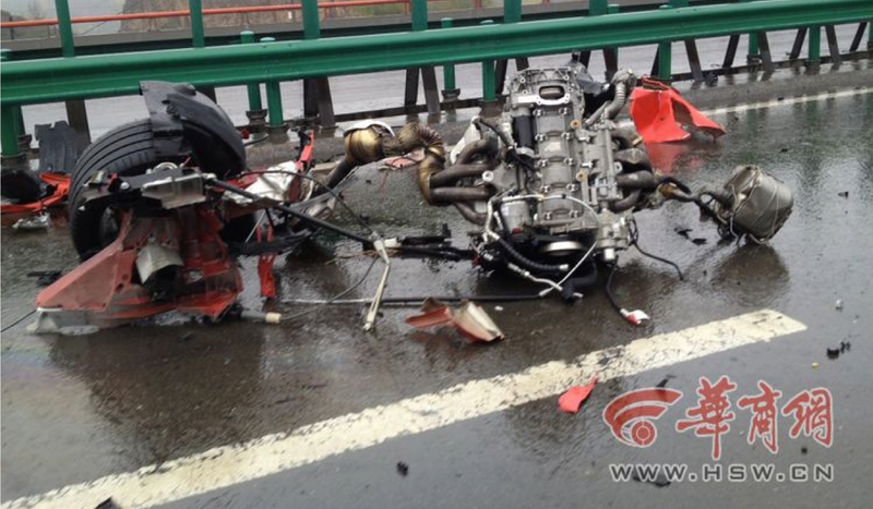 Illustration for article titled Two New Ferraris Destroyed In Exotic Rally Crash On Dangerous Chinese Road